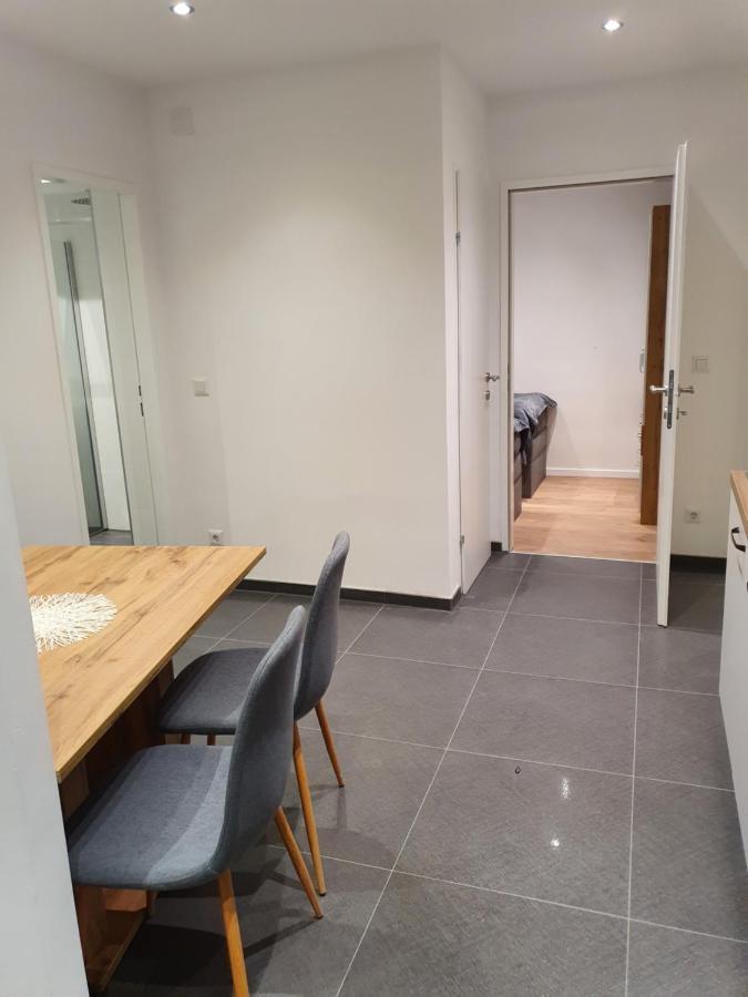 Smarte Dachgeschosswohnung Mit 2 Terrassen Direkt Am Hauptbahnhof Apartment *