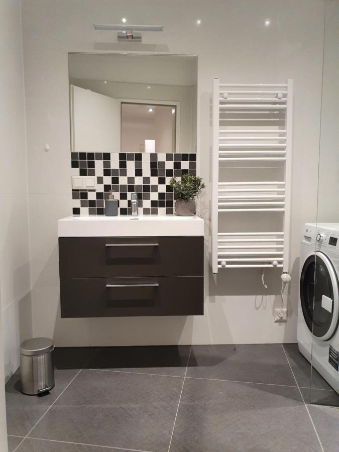 Apartment Smarte Dachgeschosswohnung Mit 2 Terrassen Direkt Am Hauptbahnhof *