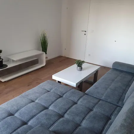 Smarte Dachgeschosswohnung Mit 2 Terrassen Direkt Am Hauptbahnhof Vienna Exterior photo